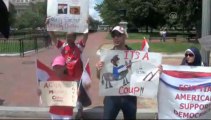 Beyaz Saray önünde Mursi'ye destek gösterisi