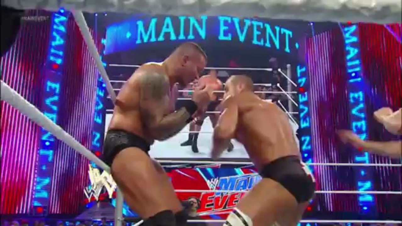 Randy Orton vs. Anrtonio Cesaro (WWE Main Event)