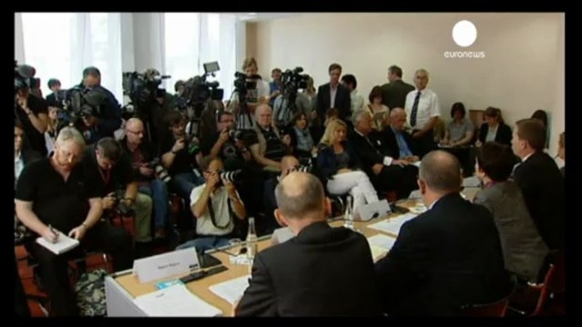 Allemagne : AfD anti-euro peine à la traîne dans la...