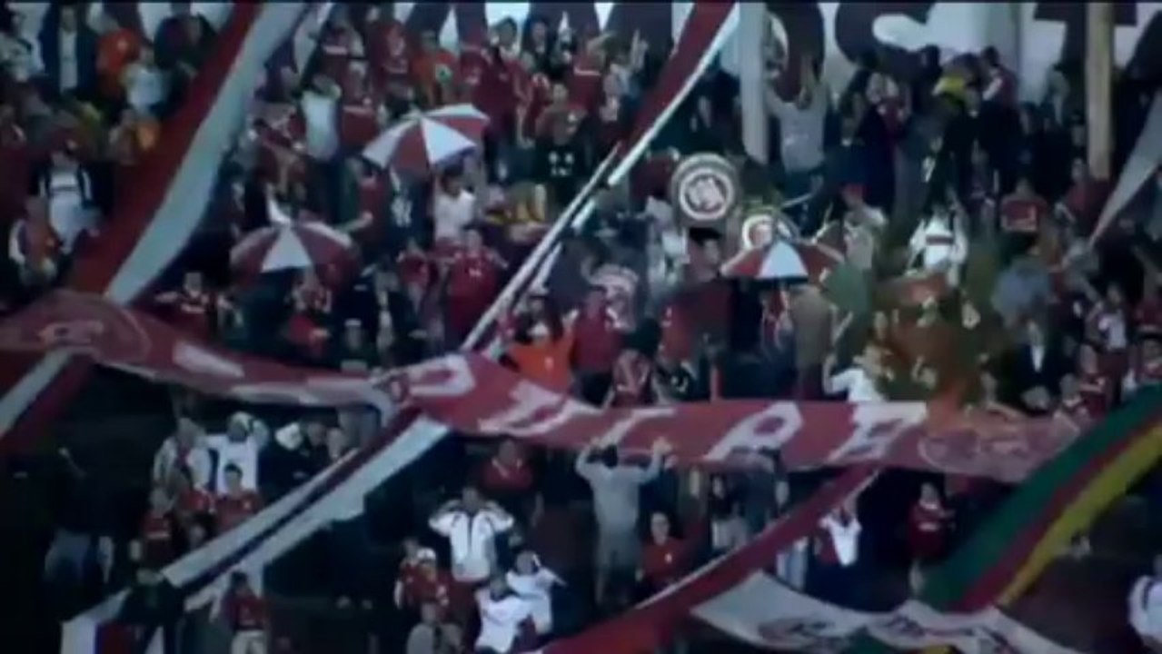 Copa do Brasil: Die Gefahr beim akrobatischen Torjubel