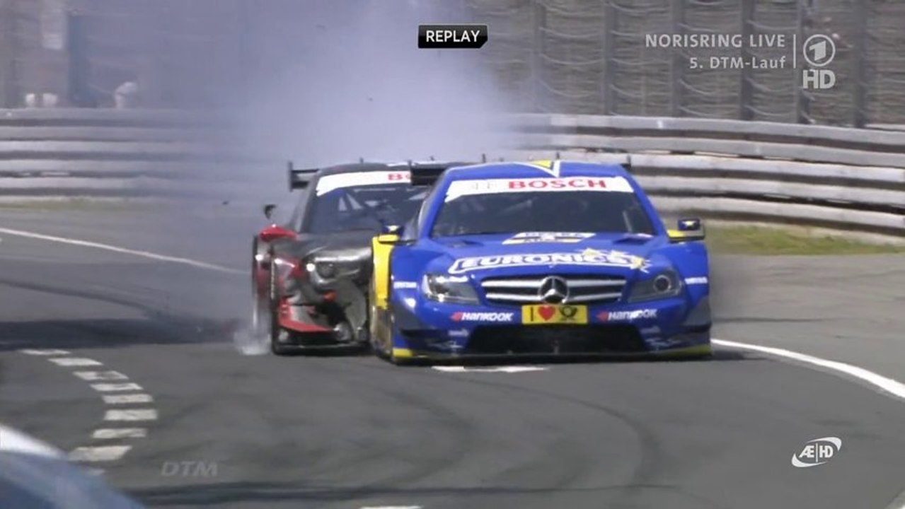 DTM 2013 Norisring Race Paffet Mortara Crash Collision