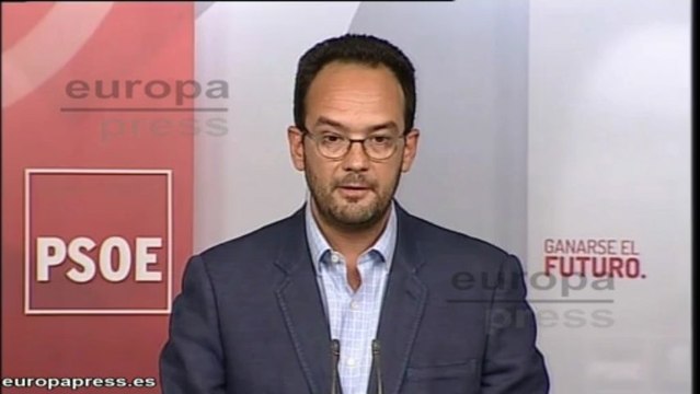 Hernando (PSOE) pide la dimisión de Rajoy