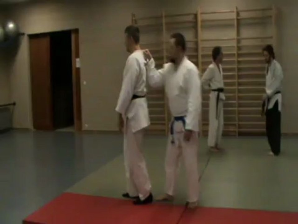 Ushiro eri dori (henka utsu) : uchi sabaki, irimi