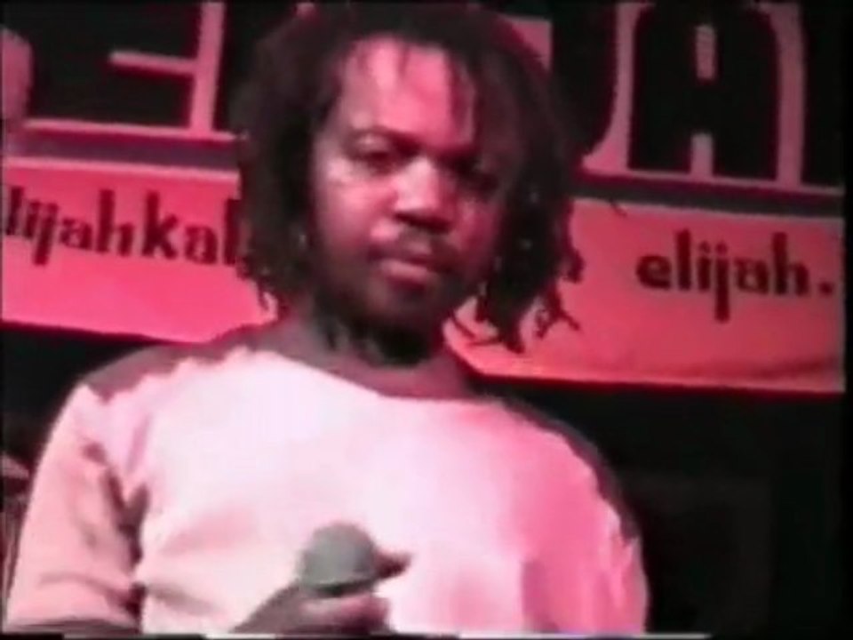 Elijah Kalswe-live and His Roots Reggae Team (Lumumba) Oldenburg-Germany