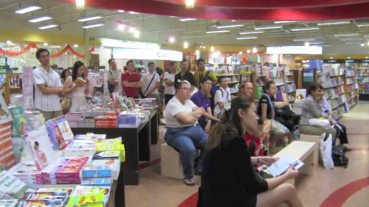 Join Tham Chee Wah at Popular Book Fest August, 2013 at KLCC