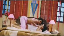Railgadiya Chalav (Full Bhojpuri Hot Video Song) Ladaai La Ankhiyan Ae Lounde Raja