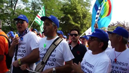 Fabriano (AN) - Indesit, il corteo dei cinquemila: reportage -4- (12.07.13)