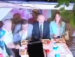 Kemal Kılıçdaroğlu Ezan Okunmadan Orucunu Açtı