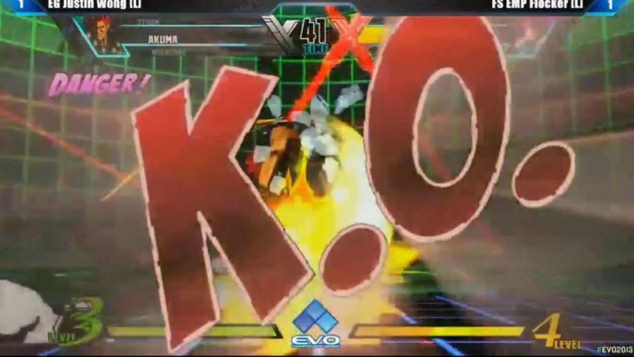EVO 2013 UMVC3 Grand Finals 2 EG Justin Wong vs VXG EMP Flocker