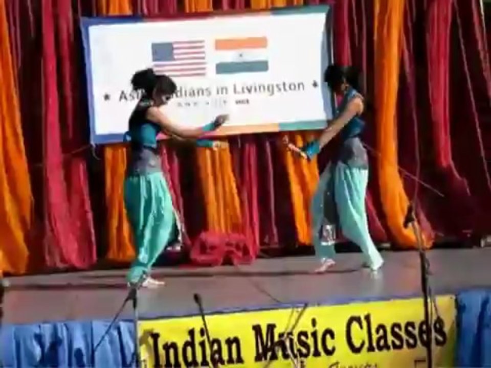 Bollywood Medley Song Dance Performance by Ms. Bina Menon's Students in Diwali Mela
