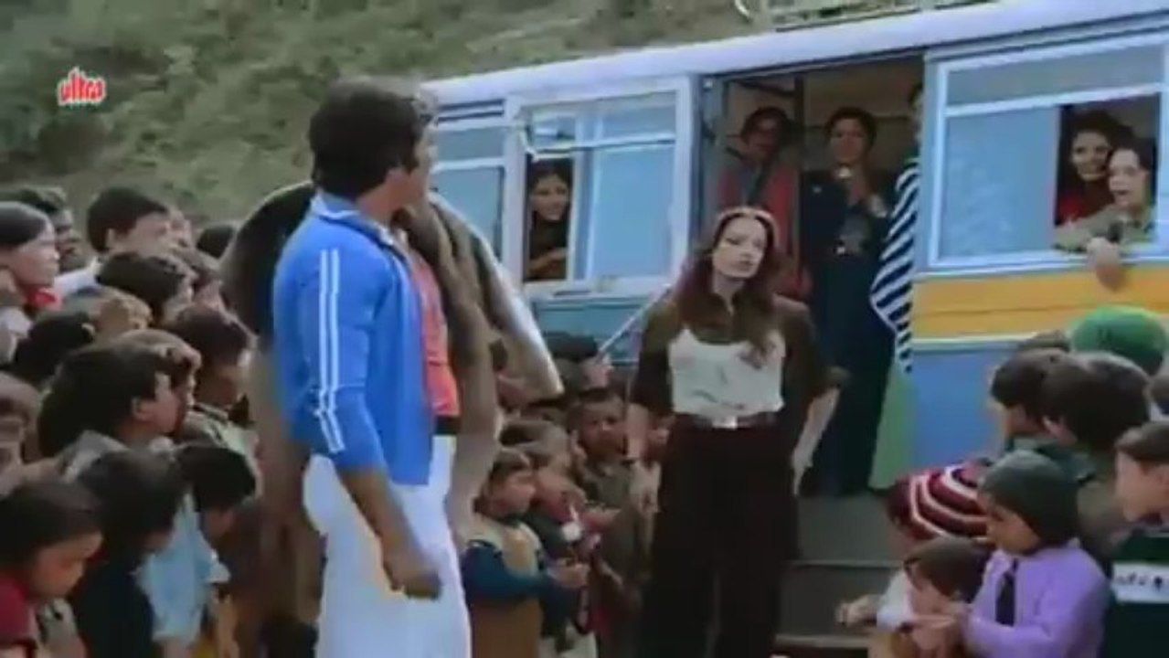 Chahiye Thoda Pyaar - Vinod Khanna, Shabana Azmi, Lahu Ke Do Rang Song