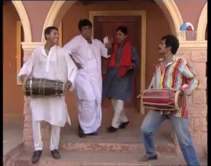 Dheere Se Chumma Laila (Pinjre Mein Popat Bole)