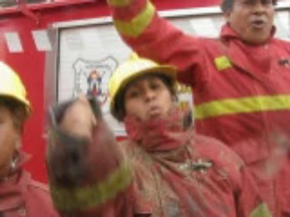 COMPAÑÍA DE BOMBEROS BRIGADIER "ALEJANDRO REYES LEÓN" MI PERÚ Nº 184