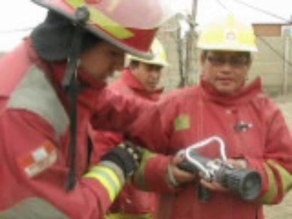 TRABAJADORES DE LA MUNICIPALIDAD MI PERÚ SE CAPACITAN GRACIAS A LA COMPAÑÍA DE BOMBEROS BRIGADIER "ALEJANDRO REYES LEÓN" MI PERÚ Nº 184 - MI PERÚ - VENTANILLA – CALLAO.