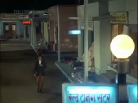 Na Tu Zameen Ke Liya- Mohd Rafi- Film Dastan, Music Laxmikant Pyarelal, Lyrics Sahir Ludhianvi.