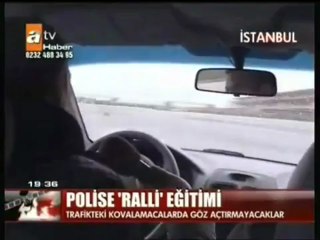 Video herunterladen: sürüş akademisi ileri sürüş teknikleri çetin büyükçınar