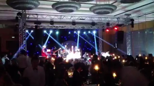 Emre Altuğ, Ankara Marriot Otel, Canlı Performans...