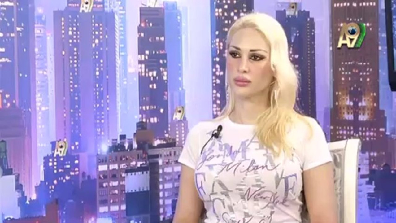 Rockçı gençler sanatın ve güzelliğin içinde olan insanlar.