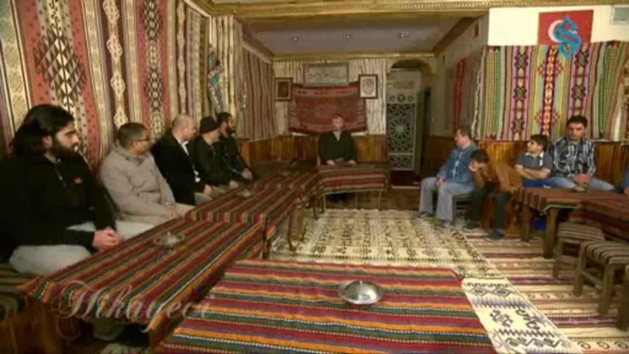 Hikayeci  - Sabır Yumağı