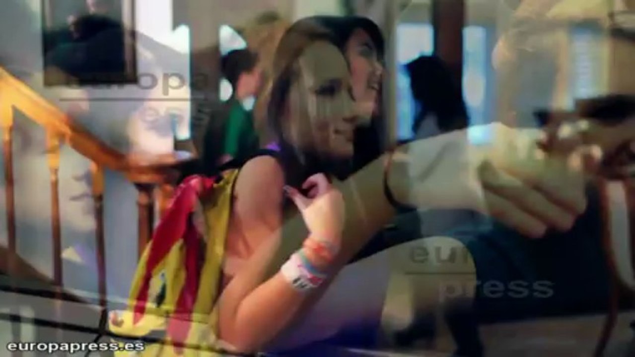 La cantante de 'Friday' estrena nuevo videoclip