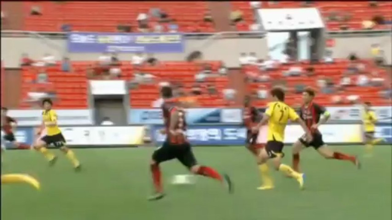 K-League: Soeul bändigt Drachen in der Nachspielzeit