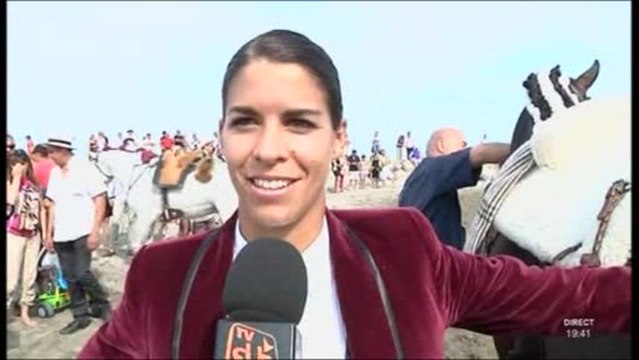 Léa Vicens, torera à cheval (Saintes-Maries-de-la-Mer)