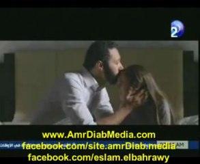 مسلسل الداعية رمضان 2013 وسعادة الطفلة بعد ان سمح لها والدها بسماع اغانى عمرو دياب الحلقة السادسة