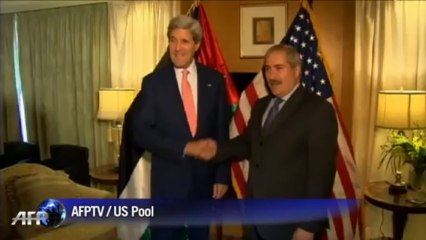 Kerry arrives in Jordan as tensions grip Middle East