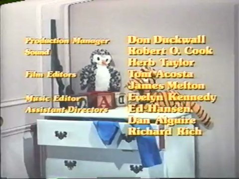 The Many Adventures of Winnie the Pooh part 1 - Our Story Begins ( Winnie the Pooh )