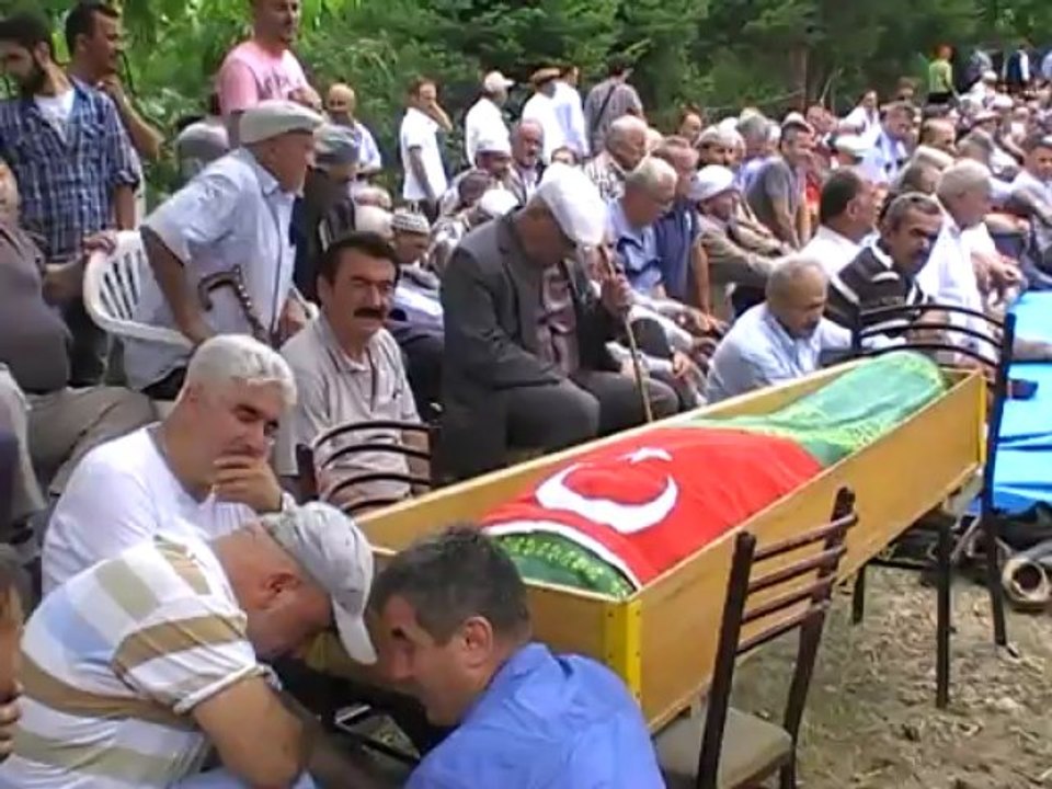 Sami Özen cenaze