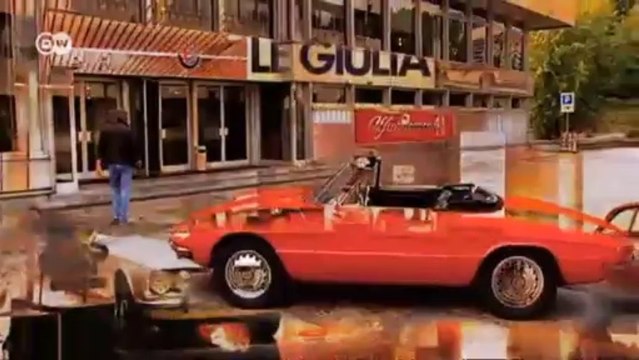 Classic sports car - Alfa Romeo Spider Duetto | Drive it!