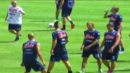 Negredo, Albiol, Sapunaru y Valdez, los nombres del martes