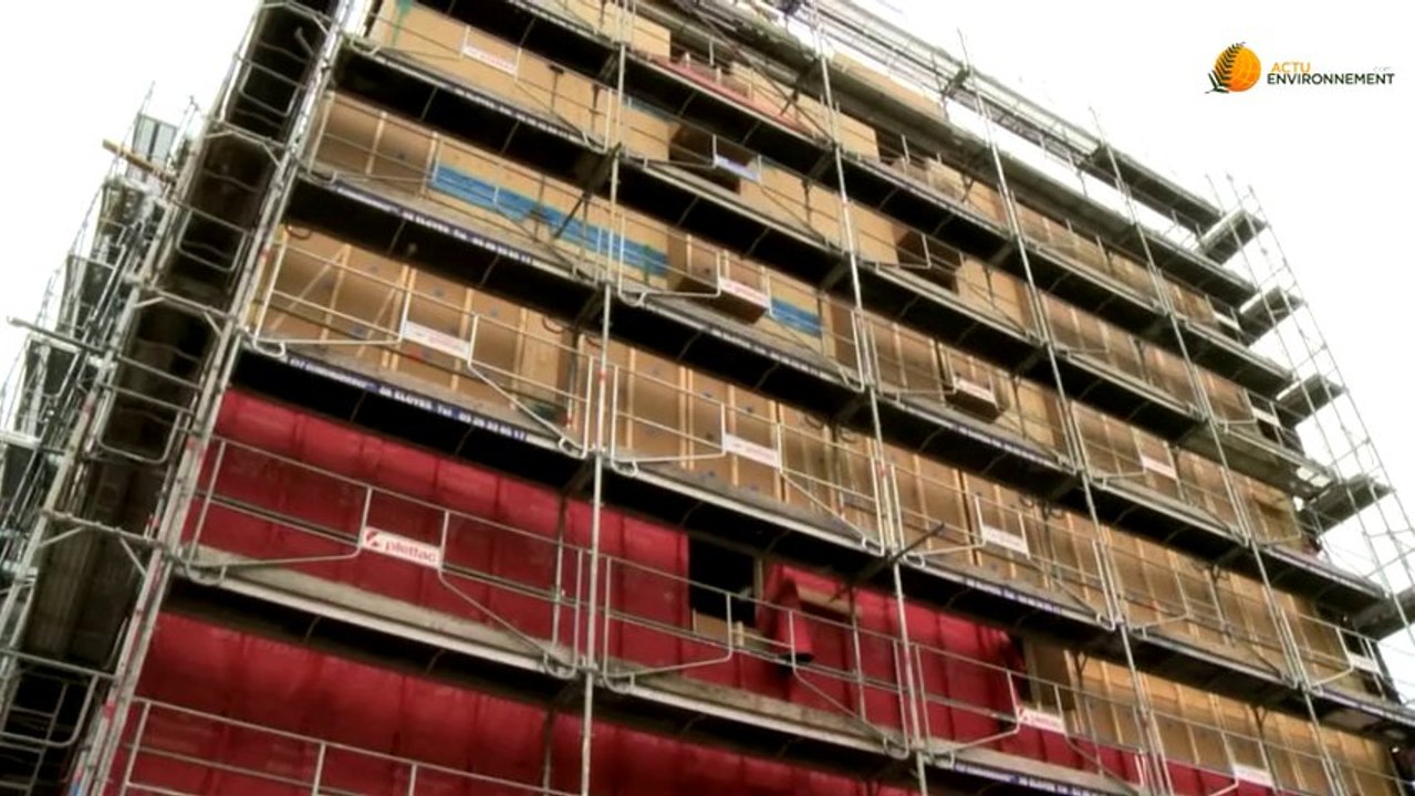 La construction bois/paille prend de la hauteur