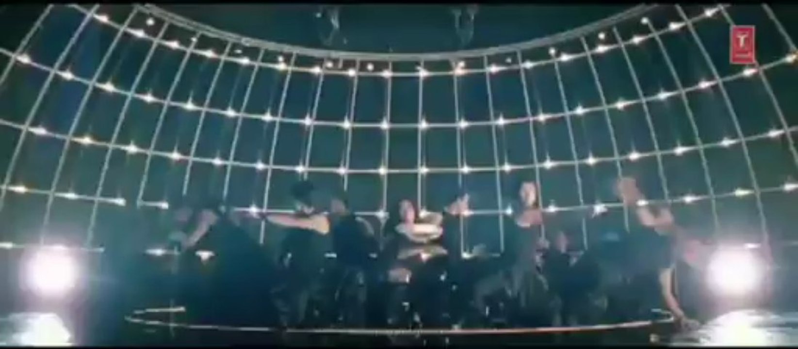 Latoo Full Song _ Ghajini _ Jiah Khan - video Dailymotion