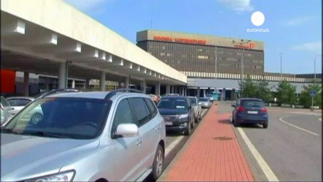 Edward Snowden demande un asile provisoire à la Russie