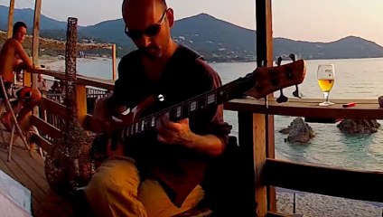 Un petit Jéhro pour le plaisir avec le Sergent Long is the Way à Porticcio en Corse plage d'argent