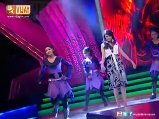 Soundharya sings Endhan Kannil