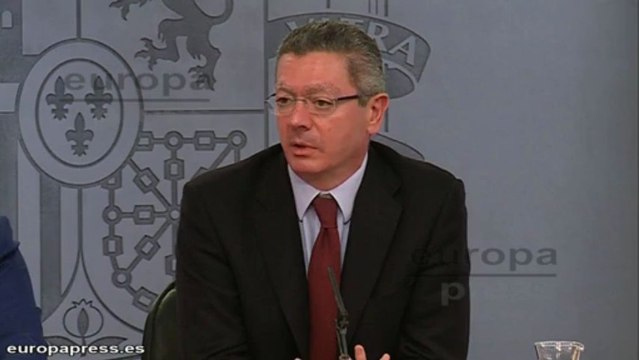 Gallardón: Haber militado en partido no inhabilita