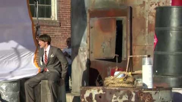 Photo Shoots - Even More Jackassery with Johnny Knoxville, Steve-O, and Bam Margera