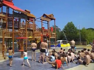 Attention au seau d'eau ! Domaine de la Rive Biscarosse