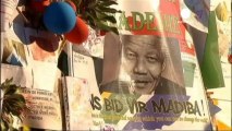 Mandela festeggia i 95 anni in ospedale