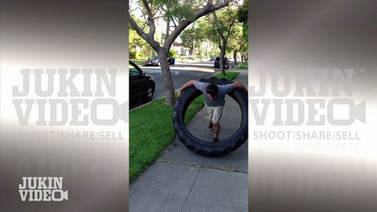 Lose Those Love Handles! | Extreme Hula Hoop Workout