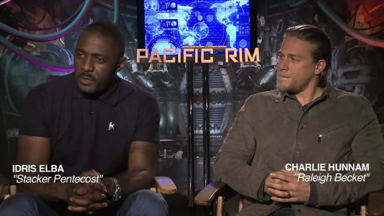 Pacific Rim - ITW Charlie Hunnam et Idris Elba [VOST|HD720p]