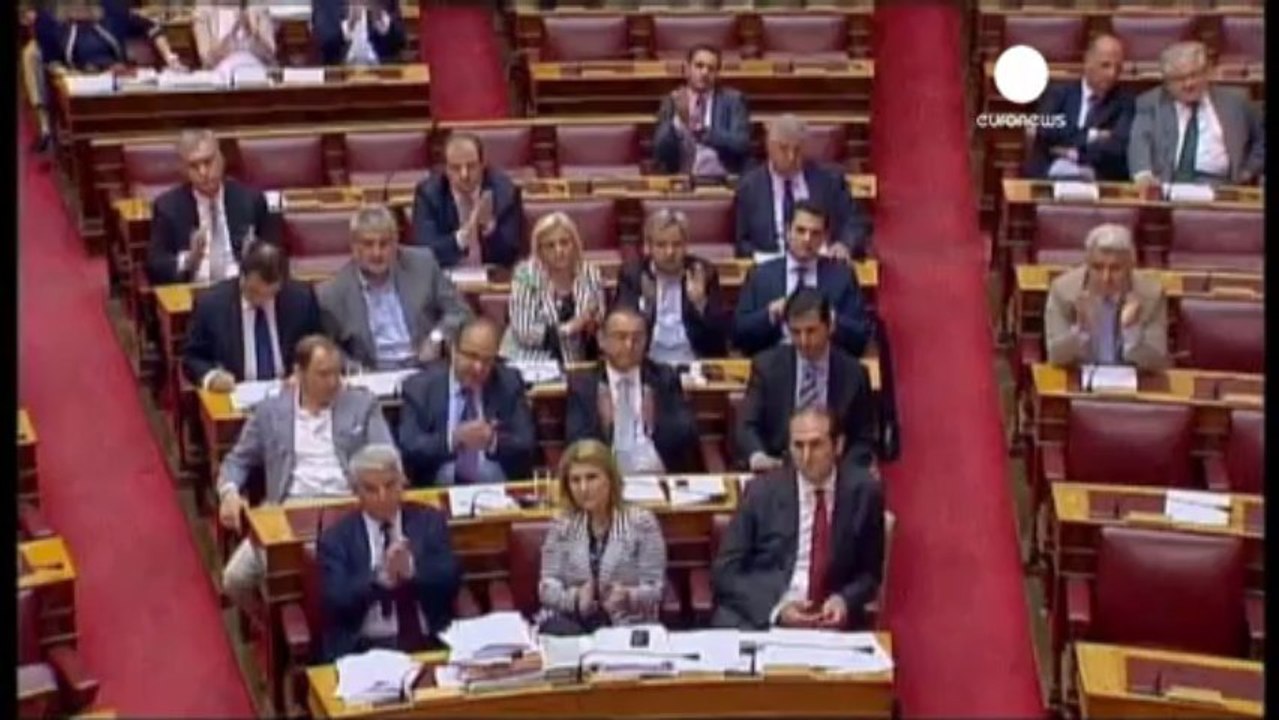 La Grèce valide le plan de restructuration de la...
