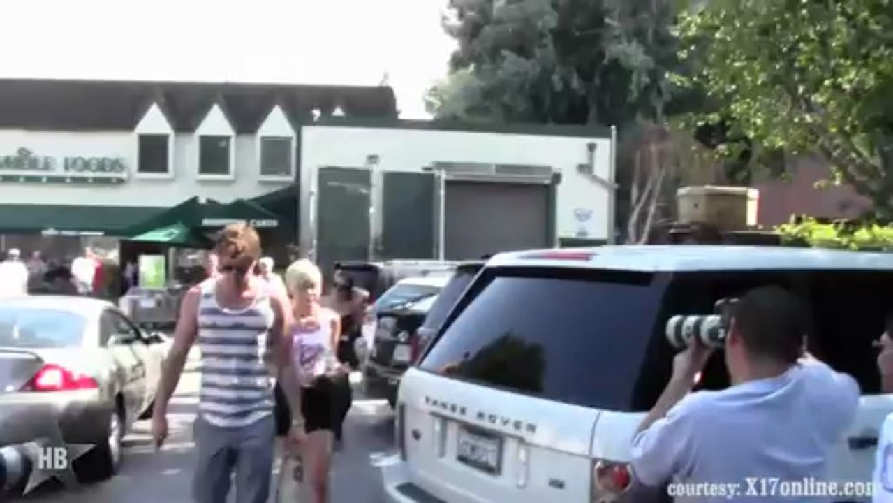 Miley Cyrus Bra-less