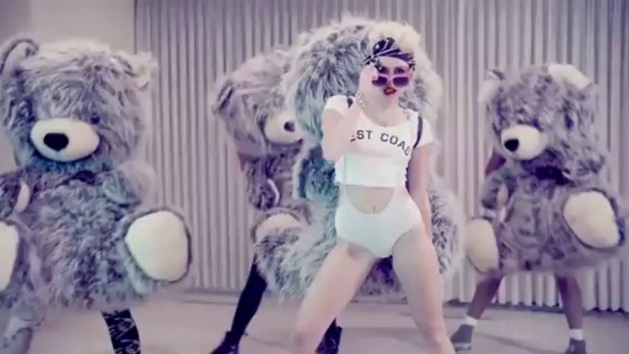 Miley Cyrus   We Can't Stop