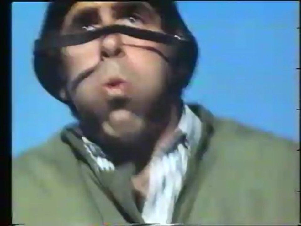 Escape to Athena (1979) racing in the streets