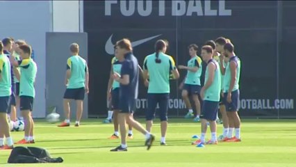 El Barça prepara el primer amistoso con 23 futbolistas, 11 de ellos del filial
