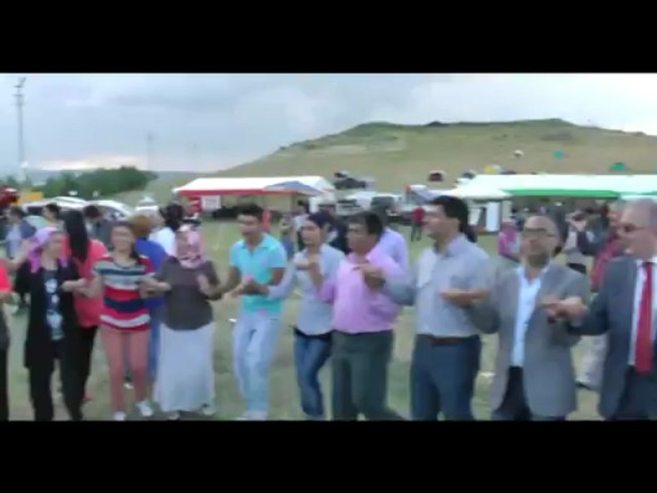 AŞIK ŞENLİK KÜLTÜR ŞENLİKLERİ 2013 - BURHAN YILDIRIM-1