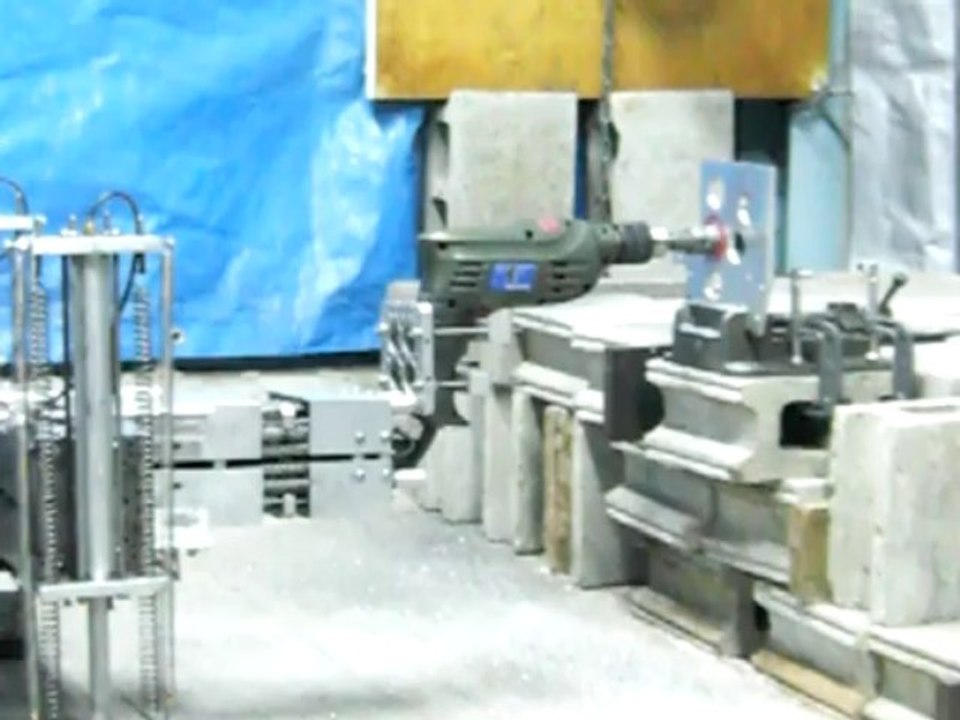 水圧軟体筋肉ロボット：P48：六足歩行：穴明：サンポート